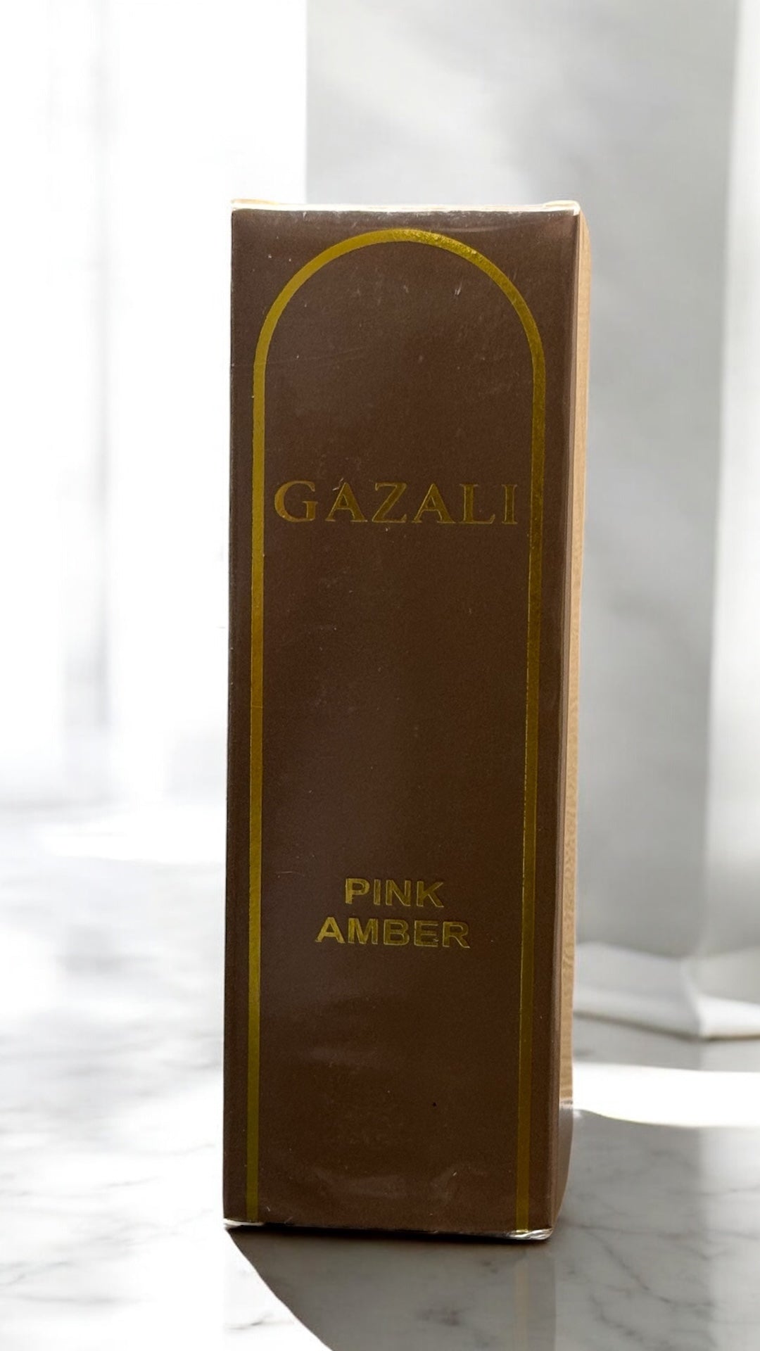 غزالي _ بينك عنبر